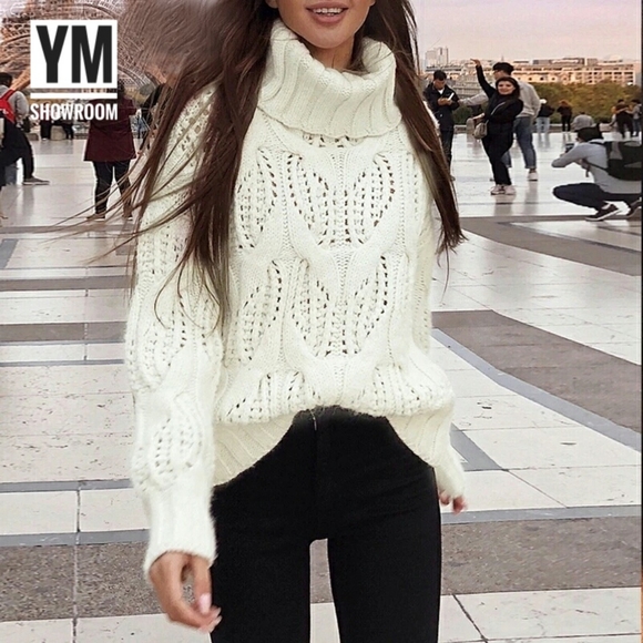 Cute turtleneck sweater - Picture 2 of 5